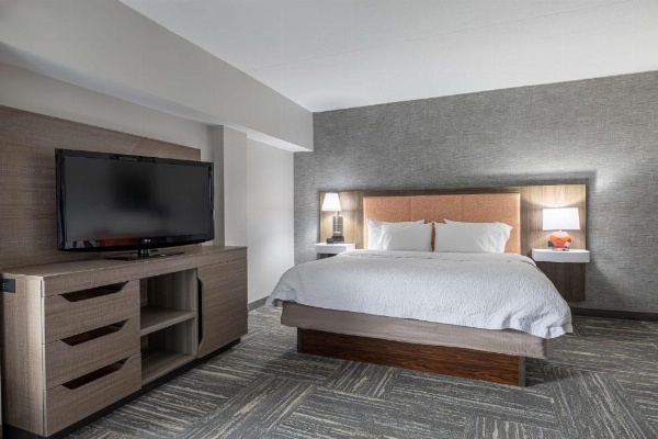 Hampton Inn By Hilton and Suites Knoxville-Downtown, TN image 22