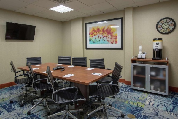 Hampton Inn By Hilton and Suites Knoxville-Downtown, TN image 25