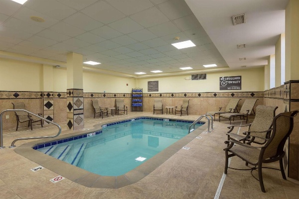 Hampton Inn By Hilton and Suites Knoxville-Downtown, TN image 6